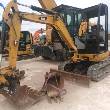 PELLE SUR CHENILLES CAT 302.7D CR