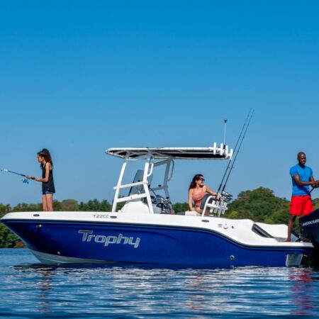 Bayliner Trophy T22 CC