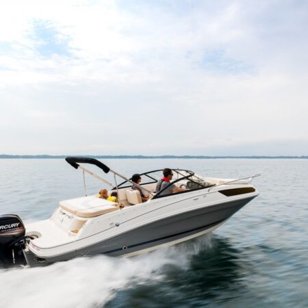Bayliner VR5 Cuddy OB