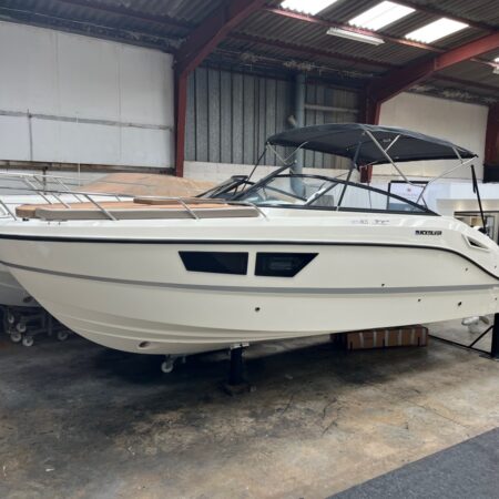 Quicksilver Activ 805 Cruiser