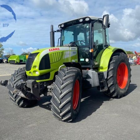 TRACTEUR CLAAS ARION 620 CIS