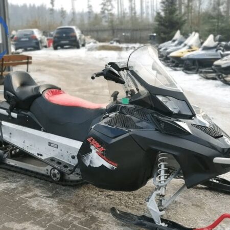 Motoneige Lynx Commander 600 E-TEC