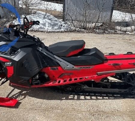 Motoneige Lynx Xterrain RE 850 E-TEC
