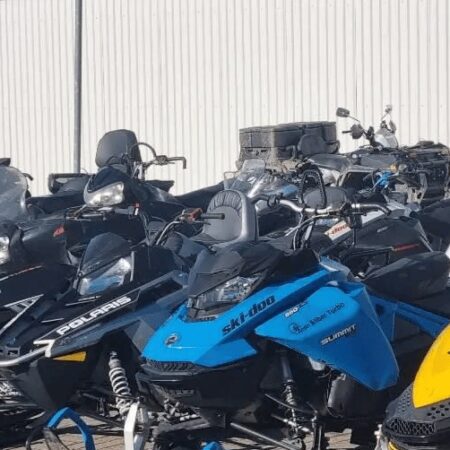 Motoneige Ski-Doo Tundra 600 ACE